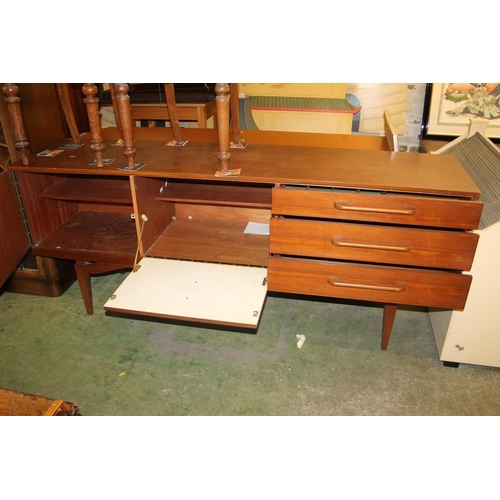 781 - Mid Century design teak long john sideboard, 184cm wide.