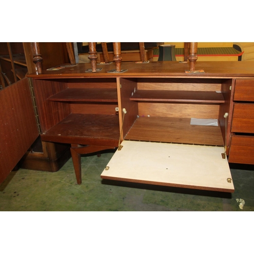 781 - Mid Century design teak long john sideboard, 184cm wide.