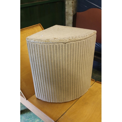 786 - Lloyd Loom style corner laundry basket, 54cm.