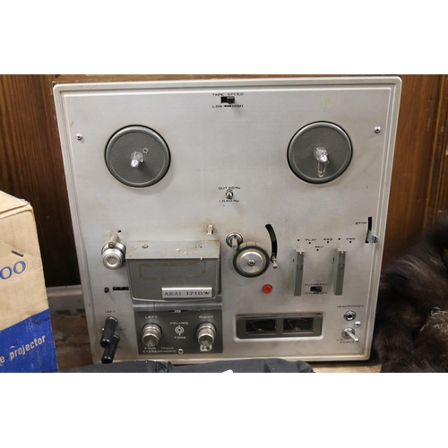 267 - AKAI  17A0W reel-to-reel.