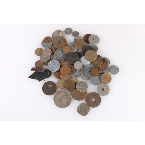 688A - Collection of coins and banknotes including an Edinburgh half penny, UNITED STATES OF AMERICA USA ha... 