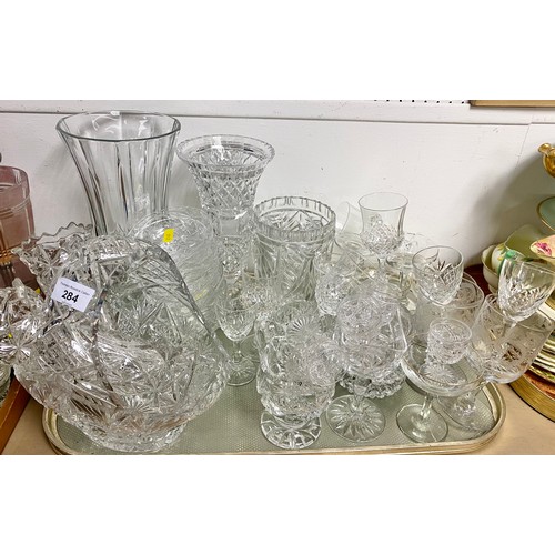 284 - Tray of glassware including flower vases, fruit basket, drinking glasses etc.