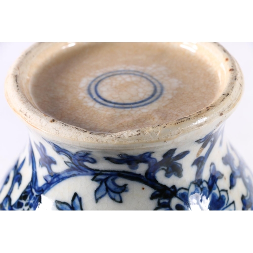 457 - Chinese blue and white pottery ginger jar and cover with double ring mark to the base, 23cm tall.