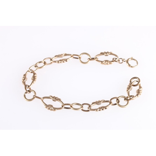 138 - 9ct gold fancy link bracelet, stamped '375', 11.3g.