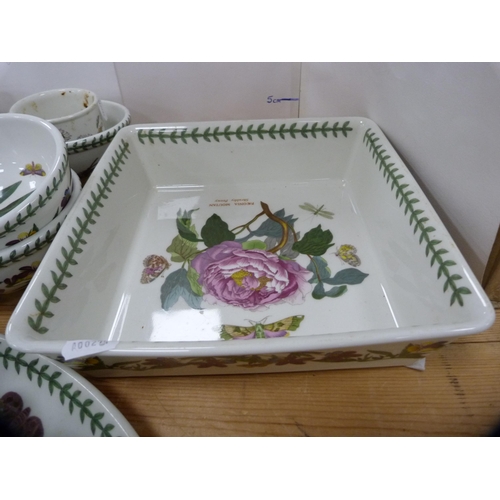 191 - Collection of Portmeirion 'Botanic Garden' tablewares to include bowls, cups, serving dishes etc.