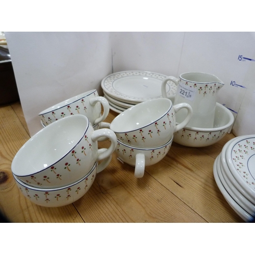 221 - Plant Tuscan part tea set and a Petit Fleur part tea set.