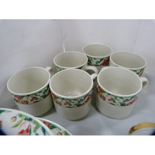 225 - Czechoslovakian lustre part tea set, and a part tea and dinner set.