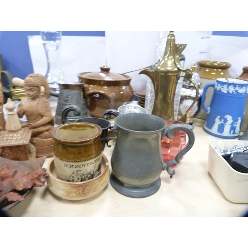 31 - Pair of graduated blue and white ashets, chestnut warmer, paraffin lamp, two stoneware crocks, carve... 