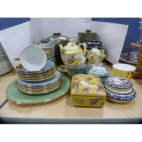 32 - Two Denby casseroles, similar coffee pot, set of blue and white rice bowls, Royal Albert 'Gossamer' ... 