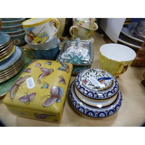 32 - Two Denby casseroles, similar coffee pot, set of blue and white rice bowls, Royal Albert 'Gossamer' ... 