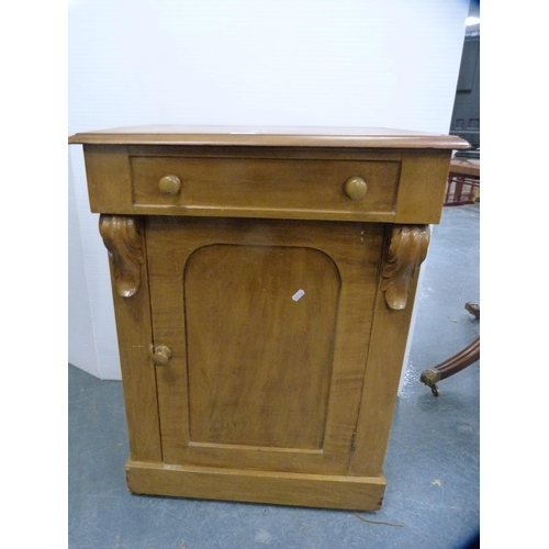 399 - Antique cupboard.