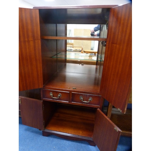 409 - Reproduction cocktail cabinet.