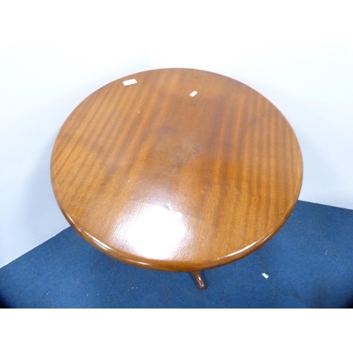 412 - Mahogany circular tripod table.