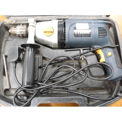 435 - Titan SF16B 1100W impact drill.