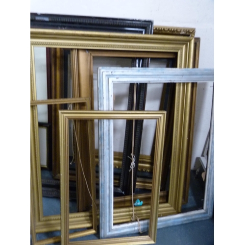 87 - Collection of various gilt and other picture frames.