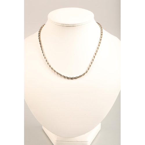 89 - 9ct white and yellow gold chain, 24.5g