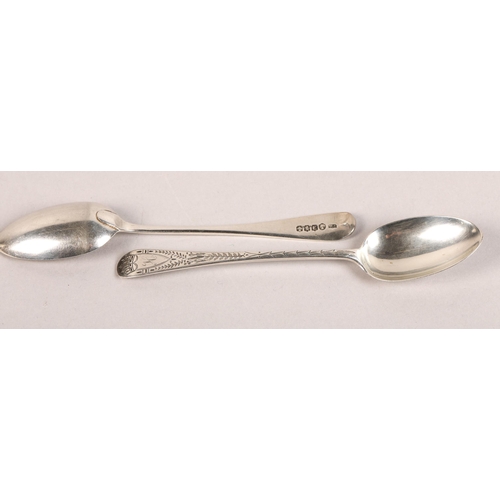 170 - Silver teaspoons total weight 189.9g