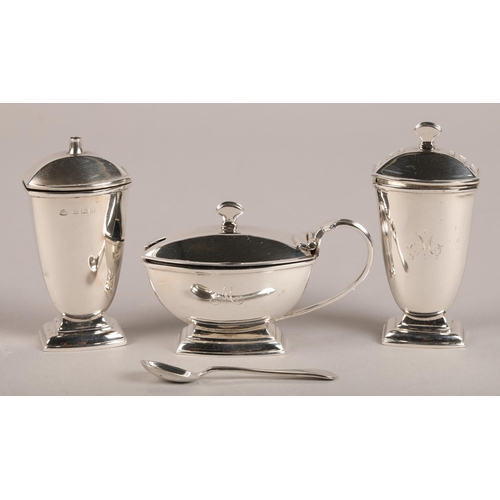 211 - Cased silver cruet set (3). Birmingham 1932138 grams