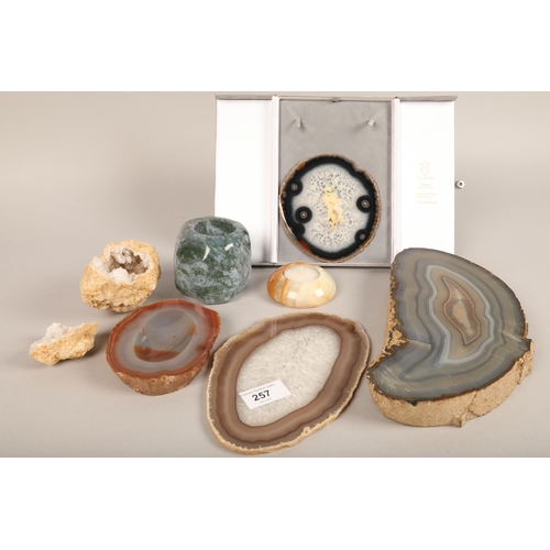 257 - Collection of various agates and crystal specimens