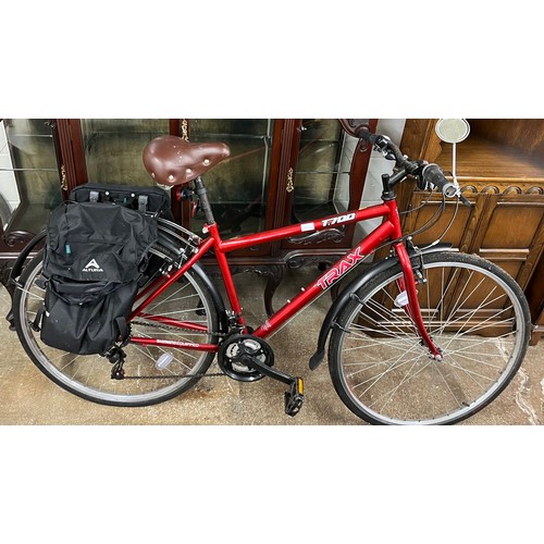 Trax t700 on sale hybrid bike