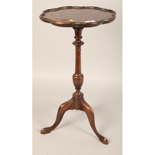 564 - Mahogany wine table, 55 cm high