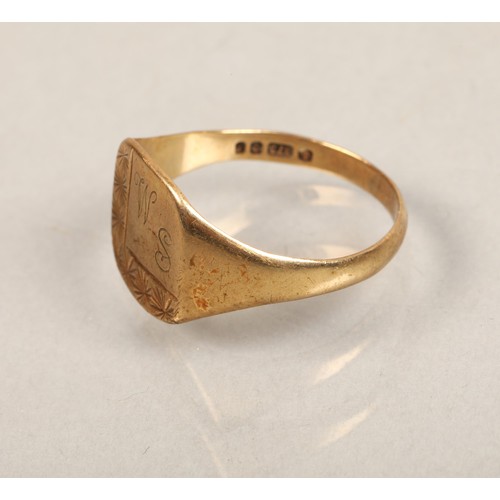 140 - 9ct gold signet ring