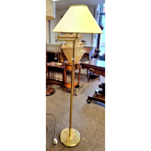 585 - Brass standard lamp