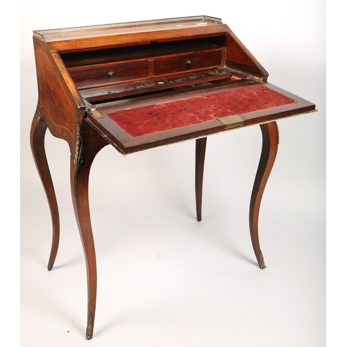 558 - 19th century ladies writing bureau 94 x 66 x 44 cm