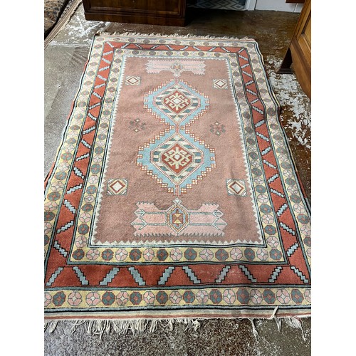 710 - Turkish woollen patterned rug