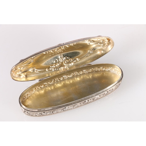 16 - Early 20th century silver hinged box of oval form marked to base Tiffany & Co, 925. 11 x 4cm, 68... 