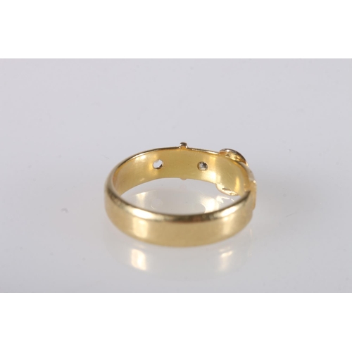 192 - Gents 18ct gold buckle and strap form set with a small diamond, missing on stone, severed, 5.6g gros... 