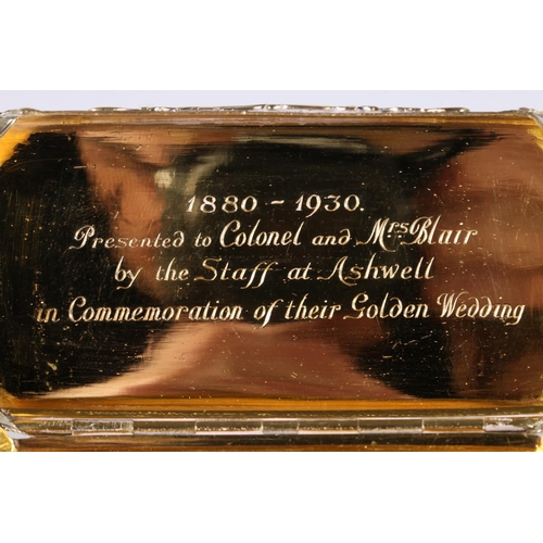 50 - William IV antique silver gilt snuff box of rectangular shape having all over engine turned decorati... 