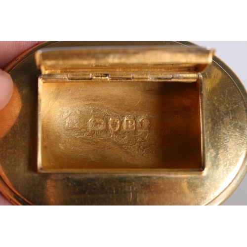 58 - Georgian antique silver gilt snuff box of oval shape, the rectangular hinged cover with 'Spectemur A... 