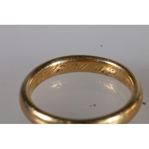 224 - 18ct yellow gold plain wedding band, ring size O, 5.5g gross and a 9ct gold signet ring, size P, 2.5... 