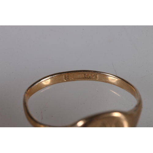 224 - 18ct yellow gold plain wedding band, ring size O, 5.5g gross and a 9ct gold signet ring, size P, 2.5... 