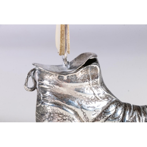 6 - Edward VII silver novelty calendar in the form of a shoe, top and calendar white metal and possible ... 