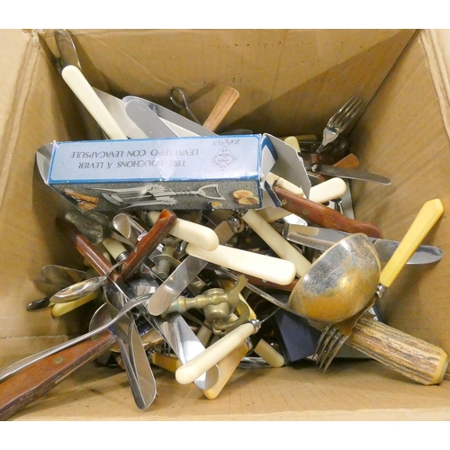 14 - Large box of various vintage cutlery.