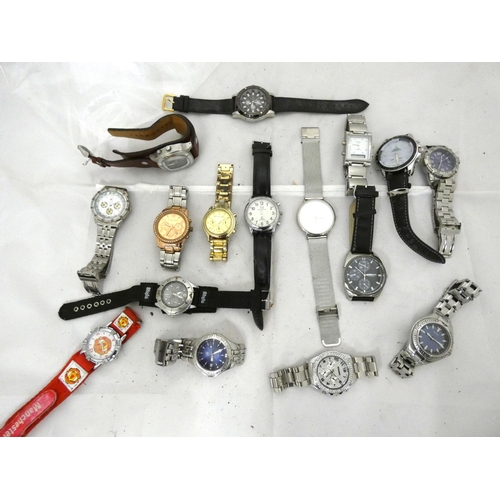 100 - Various fashion watches to include Michel Kors, Fossil, Ben Sherman etc.