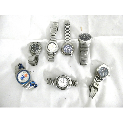 82 - Various modern men's sports watches to include Fila, Lorus, Diesel, Alpine.