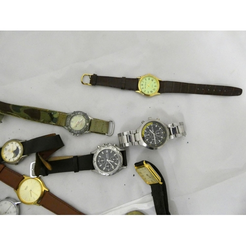 91 - Large bag of modern Quartz watches to include Sekonda, Citizen, Zeon, Seiko etc.