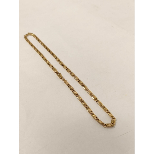 108 - 9ct gold necklet of knot pattern. 7.5g.