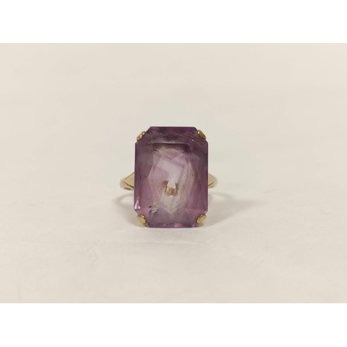 115 - Pink quartz ring in 9ct gold.