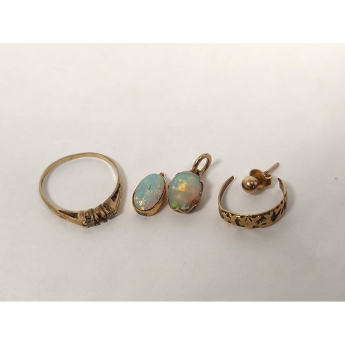 143 - Diamond ring, two cabochon opals and two other pieces of gold.