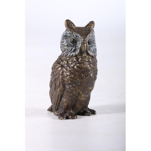 361 - Austrian cast bronze model of an owl, Bergman mark towards the owls foot, 7cm tall. 