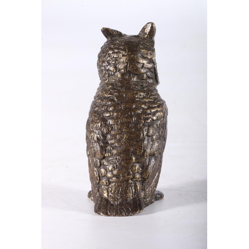 361 - Austrian cast bronze model of an owl, Bergman mark towards the owls foot, 7cm tall. 