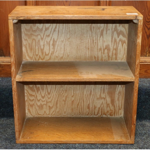 519 - Manner of Heals of London, a limed oak bookcase, 45cm wide, 50cm tall, 20cm deep.