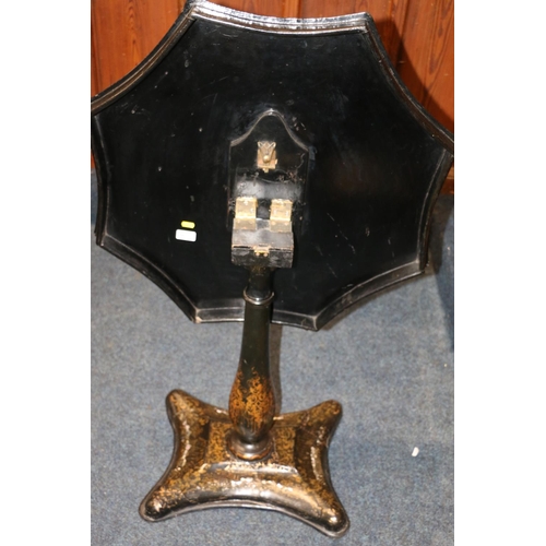 527 - Victorian Jappaned black lacquered tilt top table, the scalloped octagonal top decorated with abalon... 