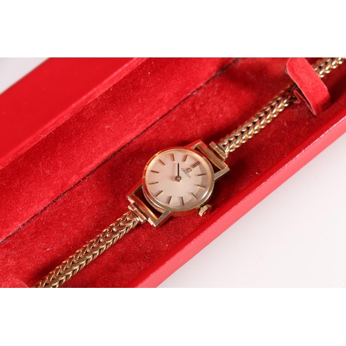 259 - Ladies 9ct gold Omega wristwatch with 625 calibre 17 jewel movement, serial number 229962, on 9ct go... 