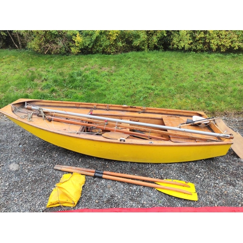 190 - Vintage 16' Mirror type sailing dinghy of leaf form and of marine ply and teak construction. With sa... 