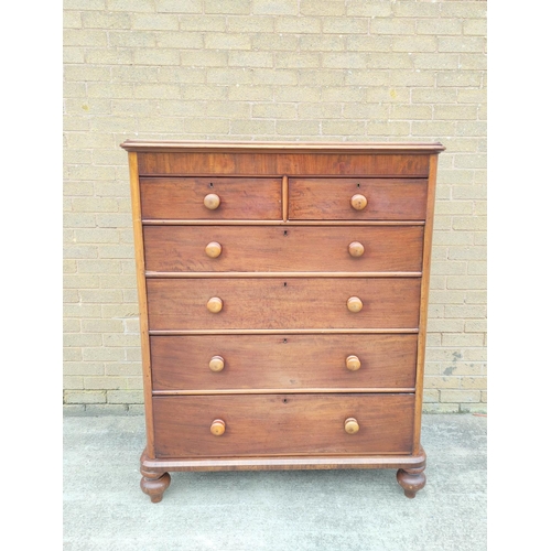 398 - Victorian mahogany chest of drawers with two small drawers above four long graduated drawers with tu... 